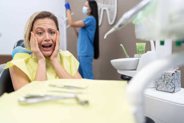 Best Weekend Emergency Dentist in Angleton, TX